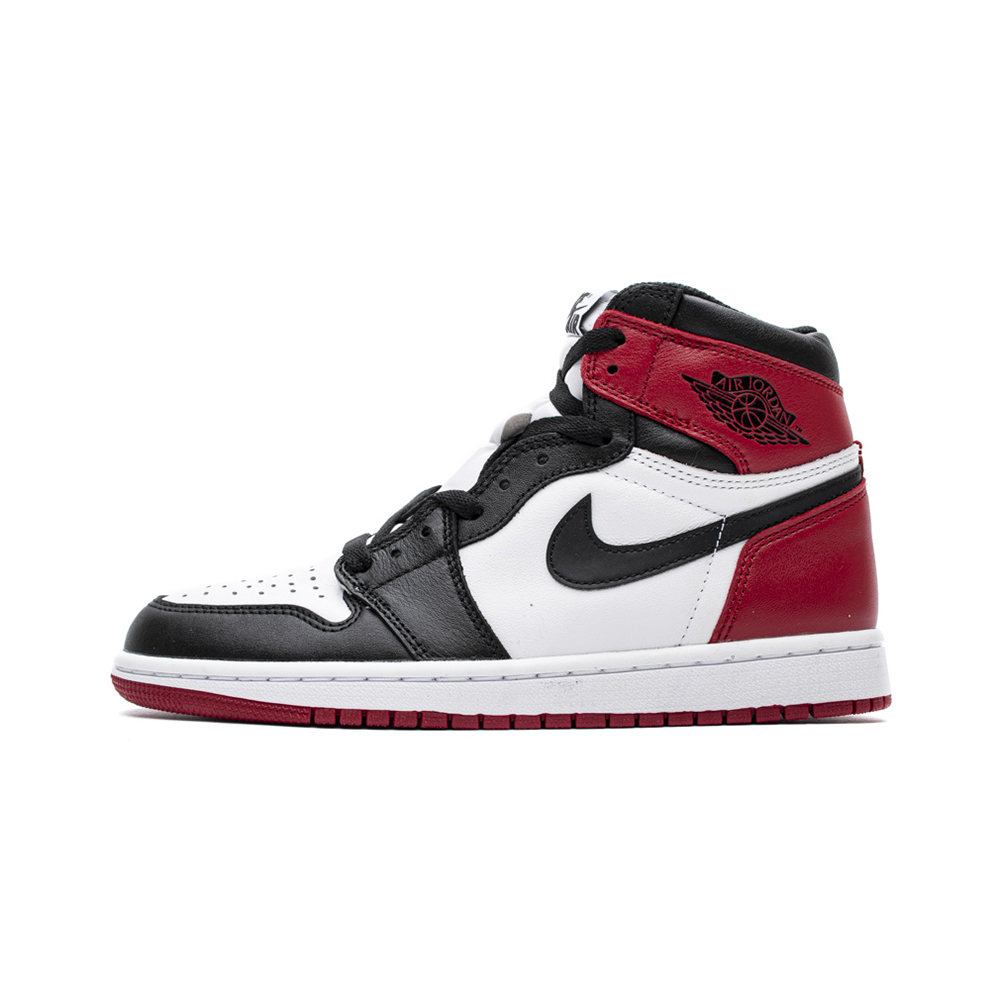 Nike Air Jordan 1 High "Black Toe"