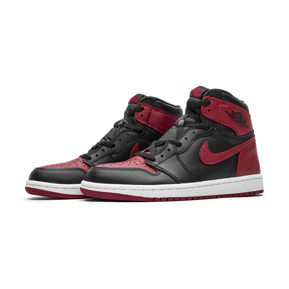 Nike Air Jordan 1 High "Banned"