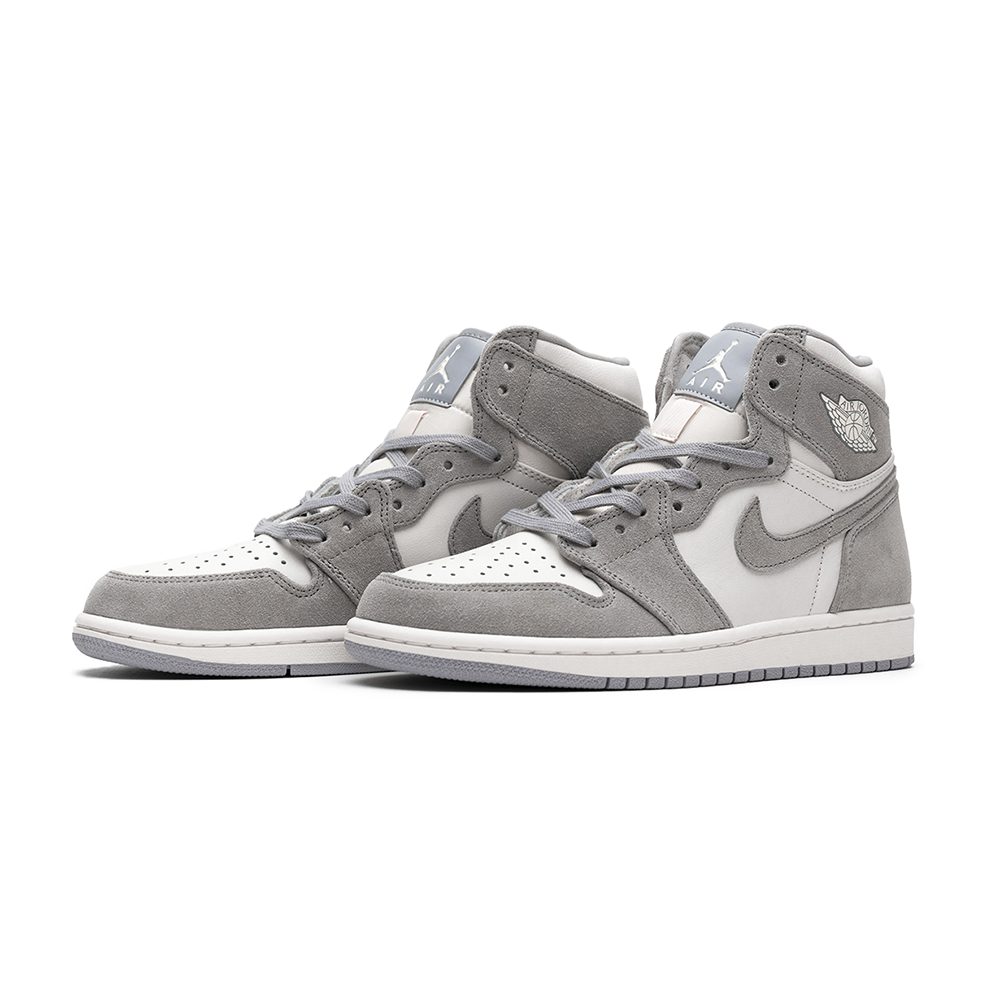 Nike Air Jordan 1 High "Pale Ivory"