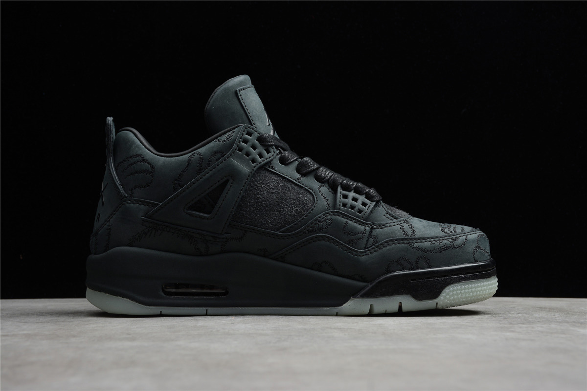 KAWS x Nike Air Jordan 4 Retro "Black"