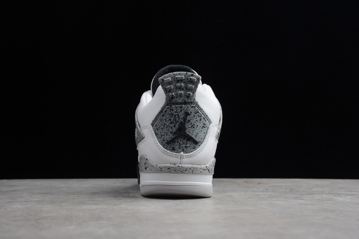 Nike Air Jordan 4 Retro "White Cement"