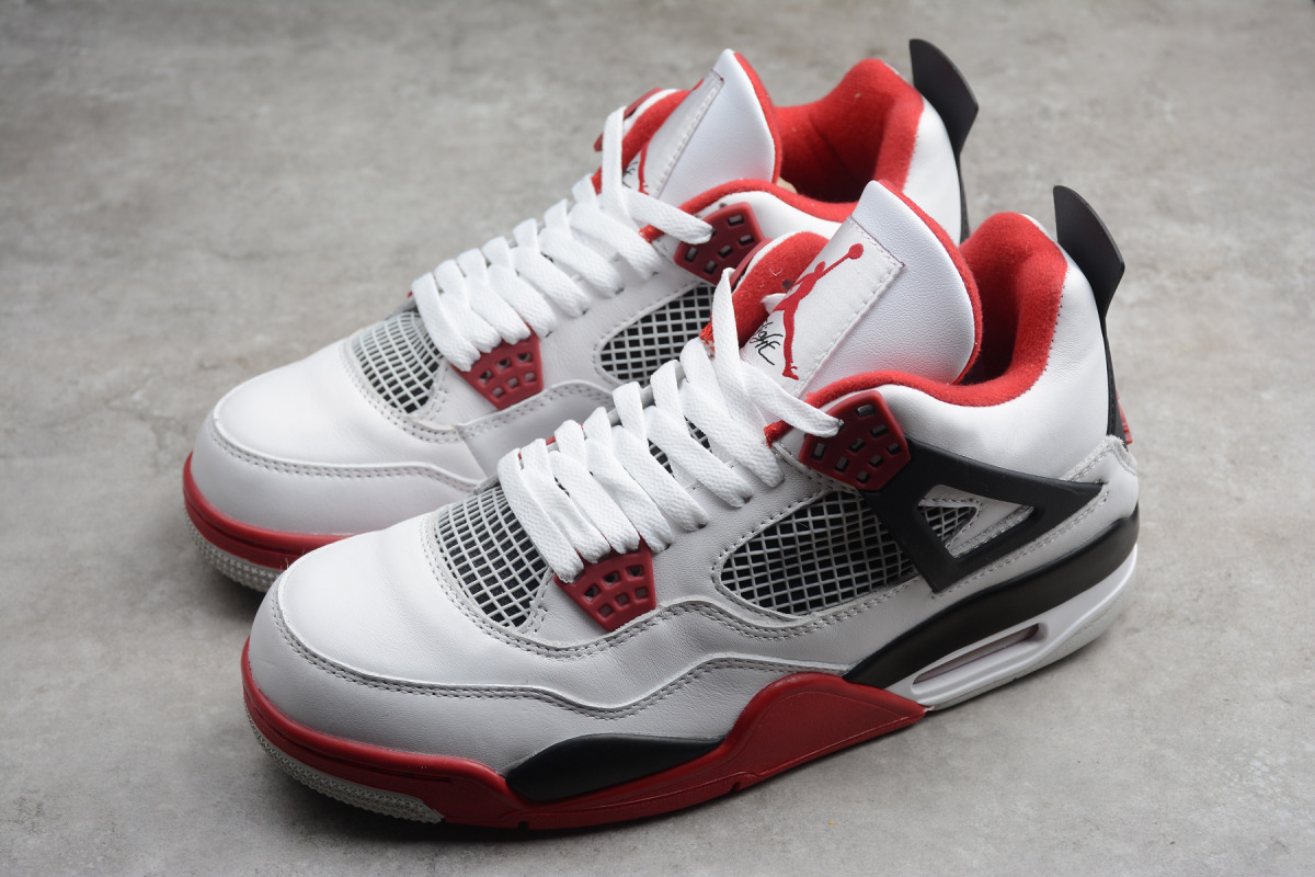 Nike Air Jordan 4 Retro "Fire Red"