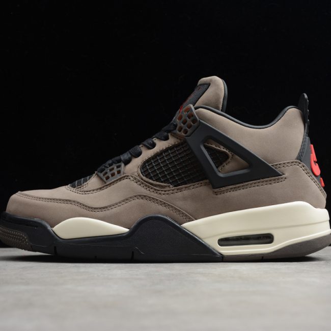 Travis Scott x Nike Air Jordan 4 Retro