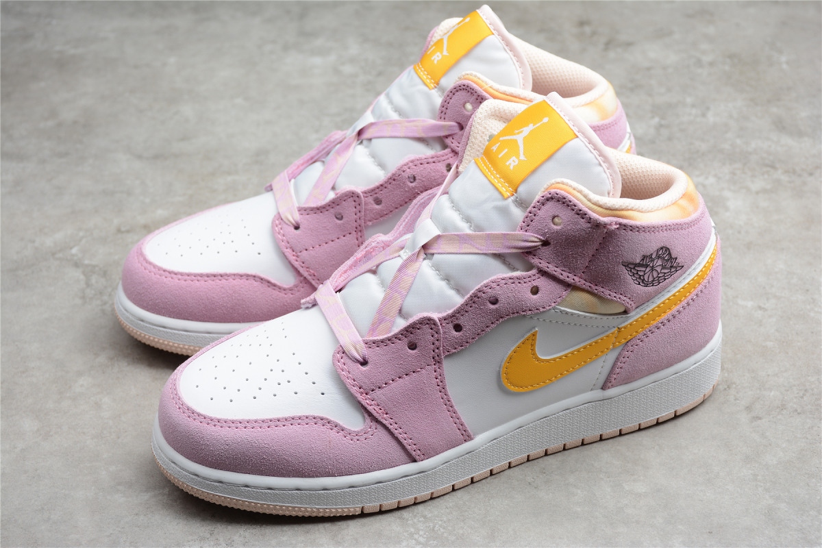 Nike Air Jordan 1 Mid "Artic Pink"