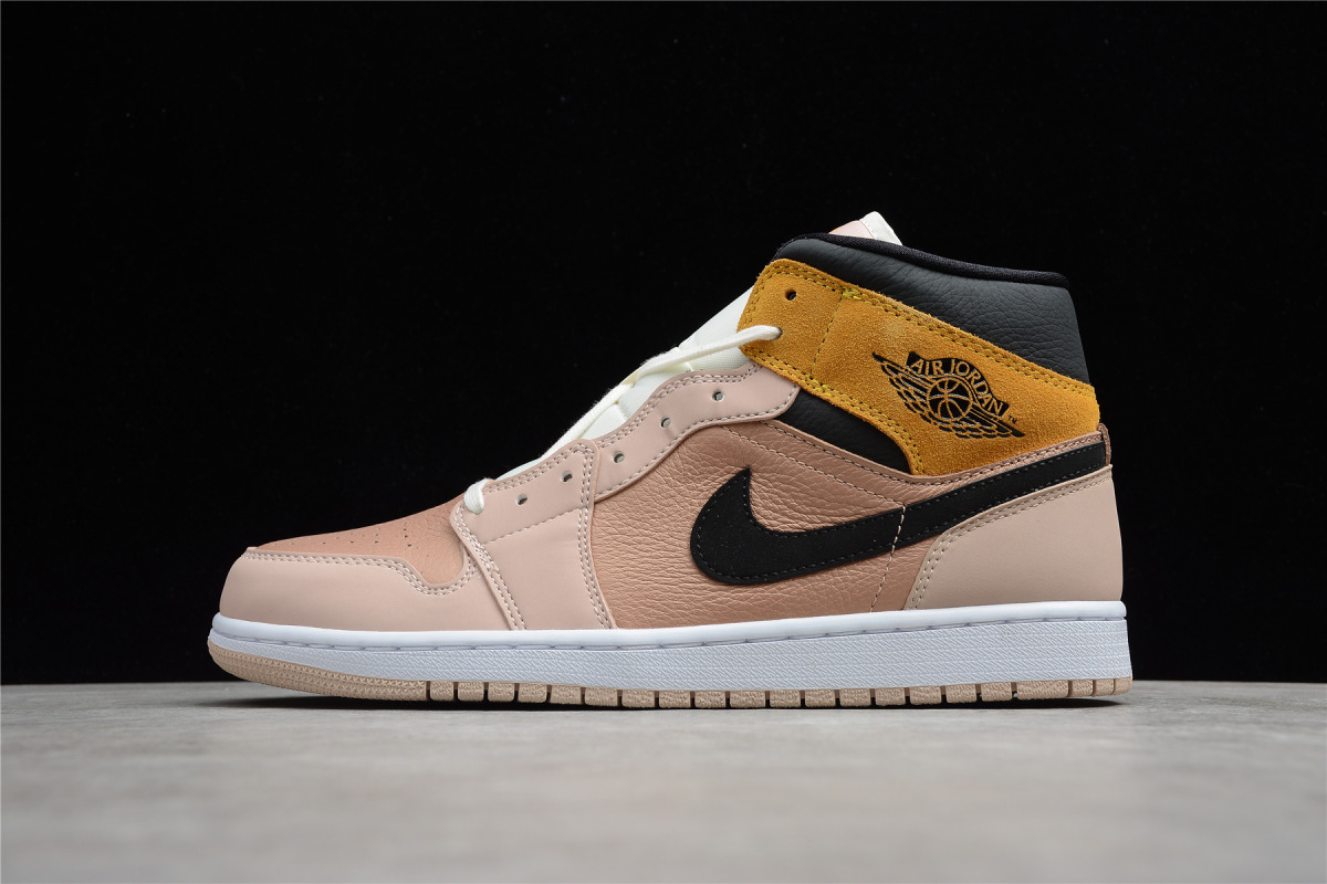 Nike Air Jordan 1 Mid "Particle Beige"