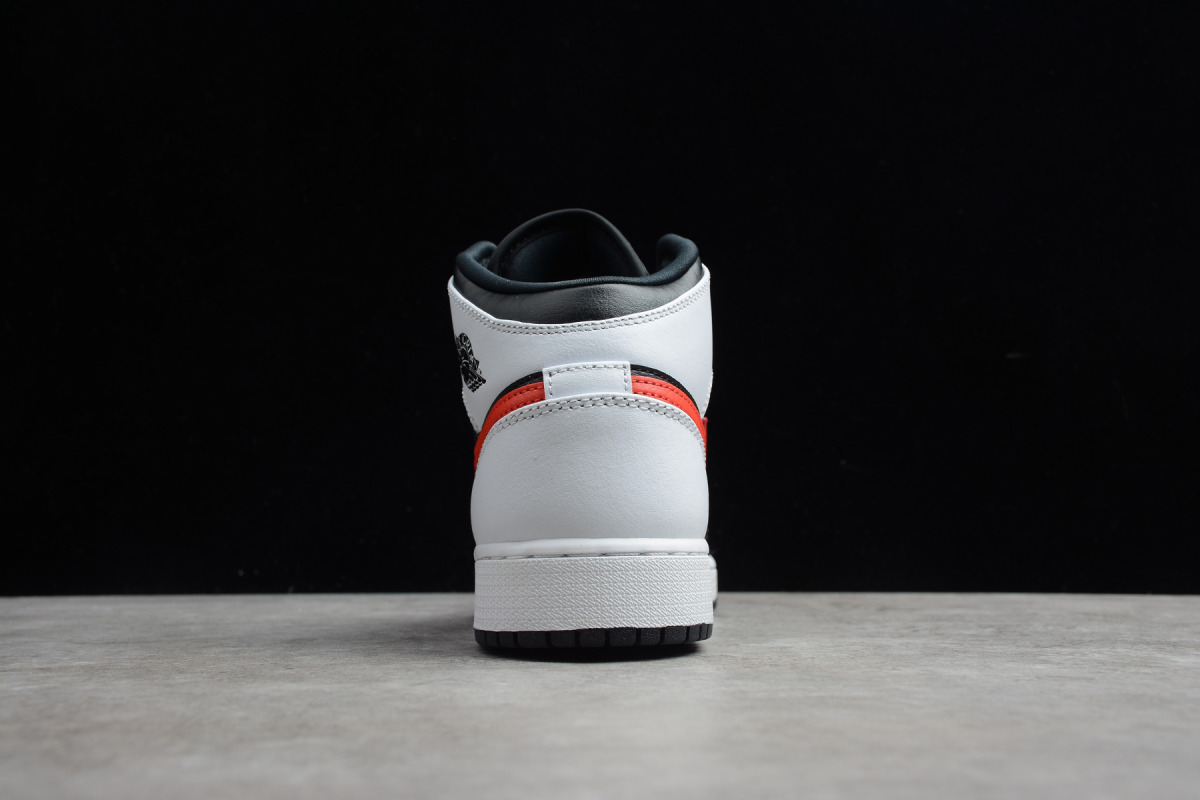 Nike Air Jordan 1 Mid "White Black Chile Red"