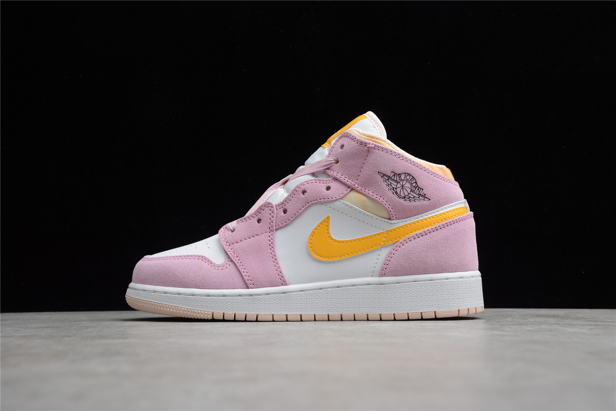 Nike Air Jordan 1 Mid "Artic Pink"