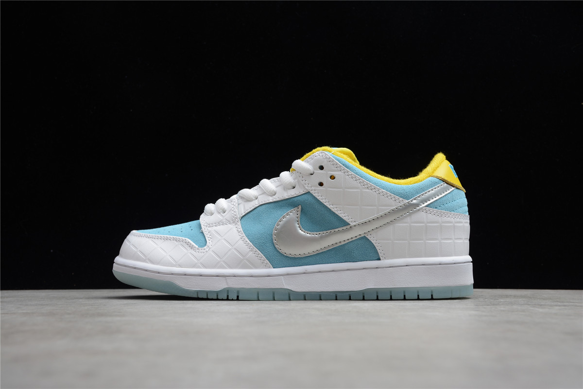 Nike SB Dunk Low "Lagoon Pulse"