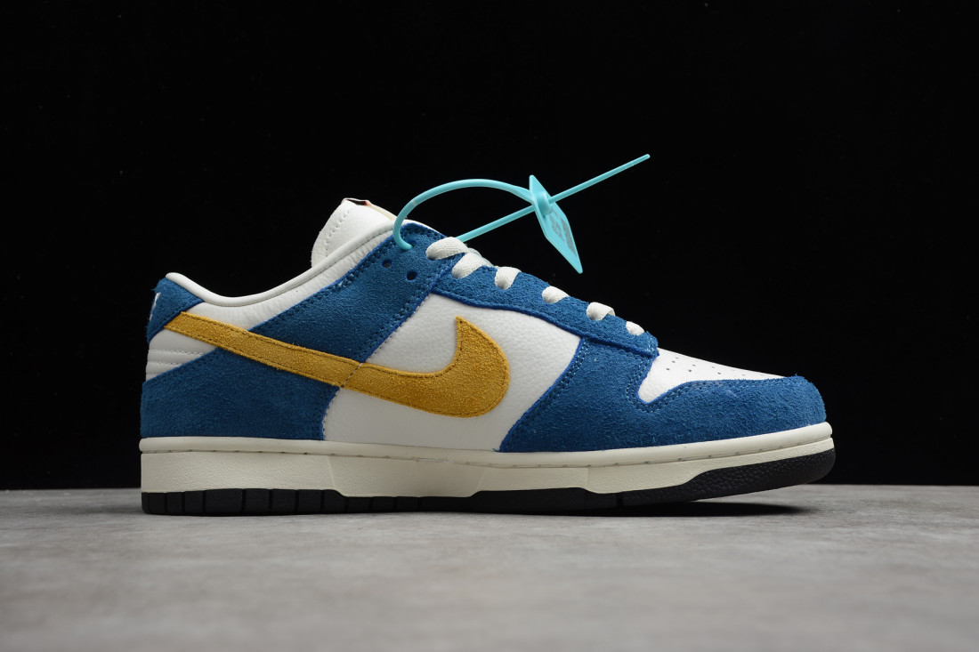 Nike SB Dunk Low "Kasina Industrial Blue"