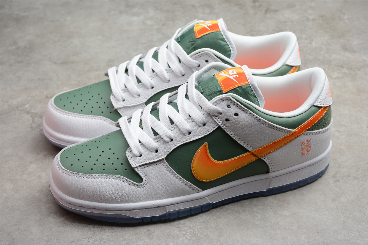 Nike SB Dunk Low "NY vs. NY"