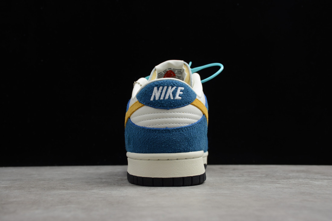 Nike SB Dunk Low "Kasina Industrial Blue"