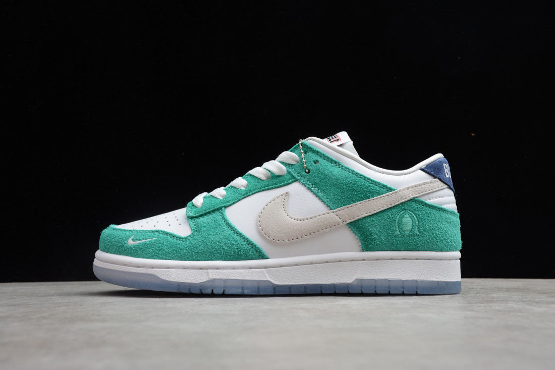 Nike SB Dunk Low "Kasina Neptune Green"