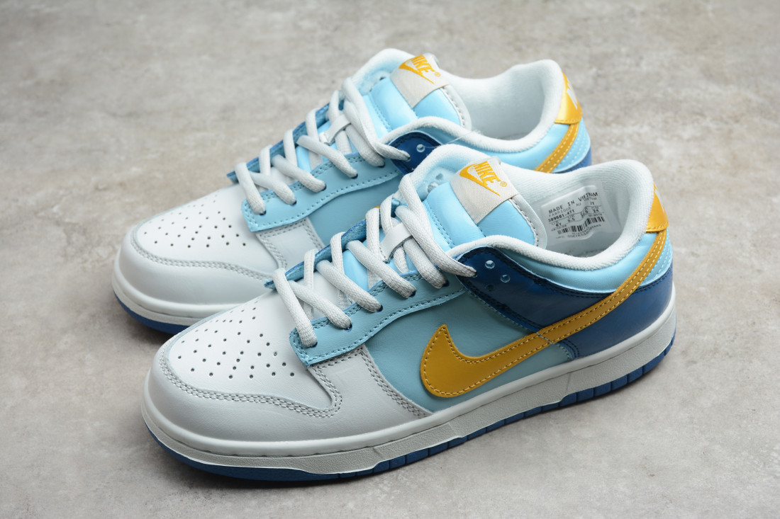 Nike SB Dunk Low "Splash"