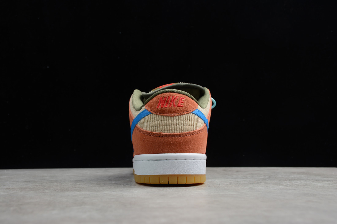 Nike SB Dunk Low "Corduroy Dusty Peach"