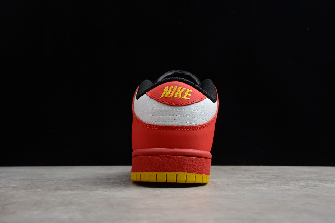 Nike SB Dunk Low "Vietnam"