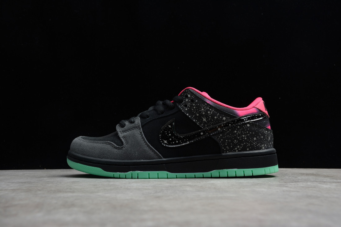 Nike SB Dunk Low "Northern Lights"