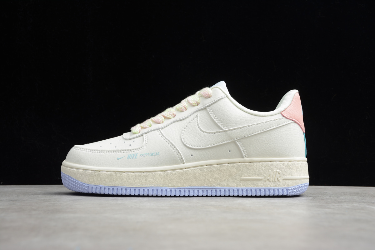 Nike Air Force 1 Low ’07 LV8