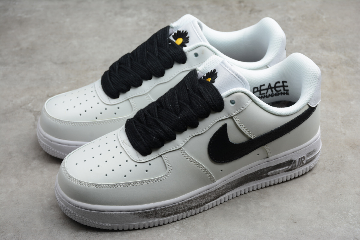 Nike Air Force 1 Low "Paranoise"