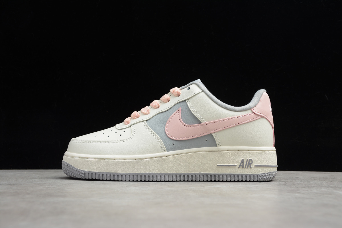 Nike Air Force 1 Low ’07 LV8