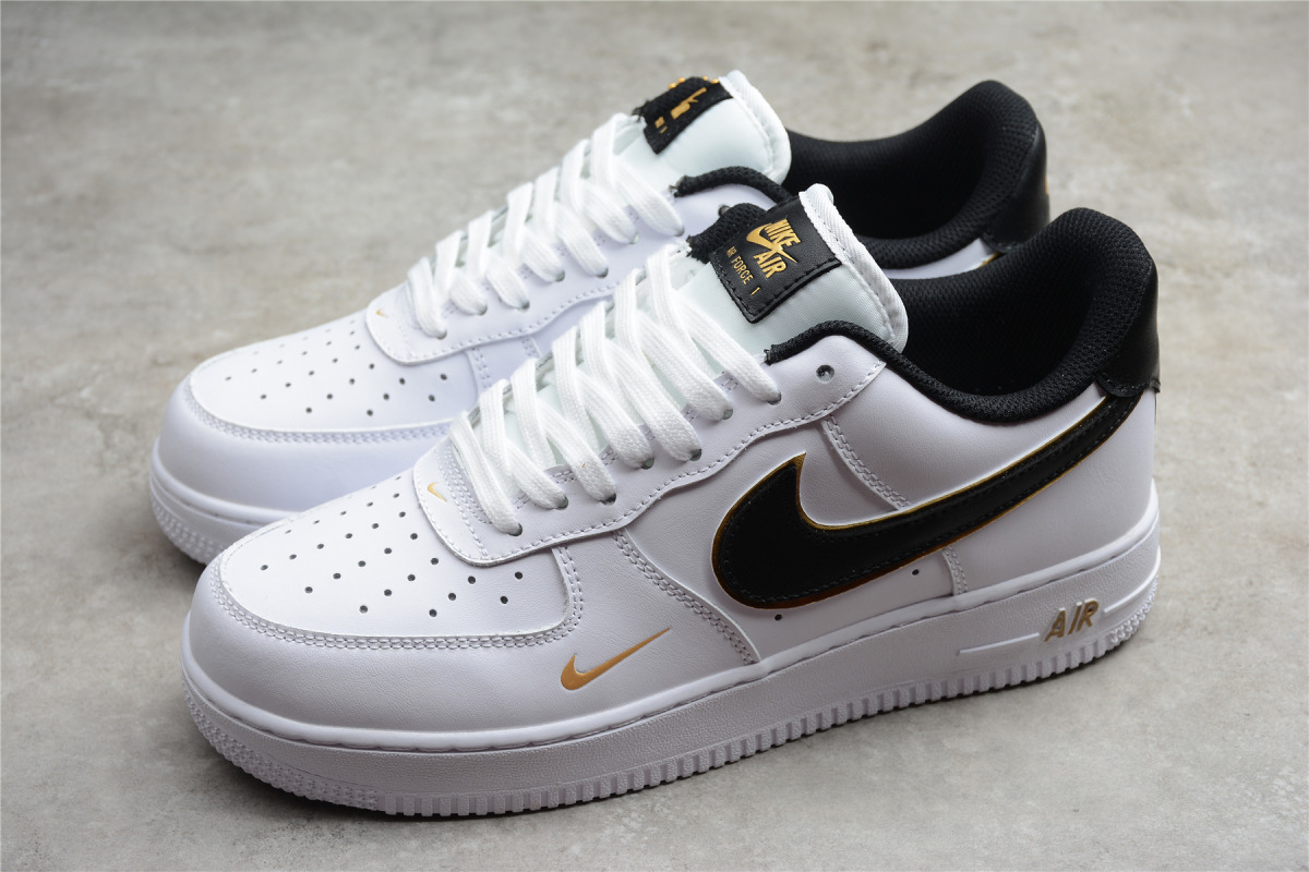 Nike Air Force 1 Low '07 LV8