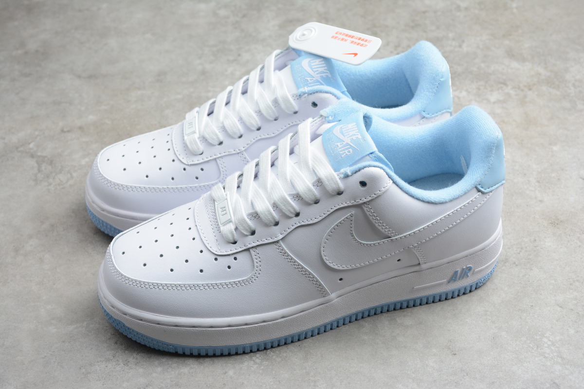 Nike Air Force 1 Low ’07 LV8