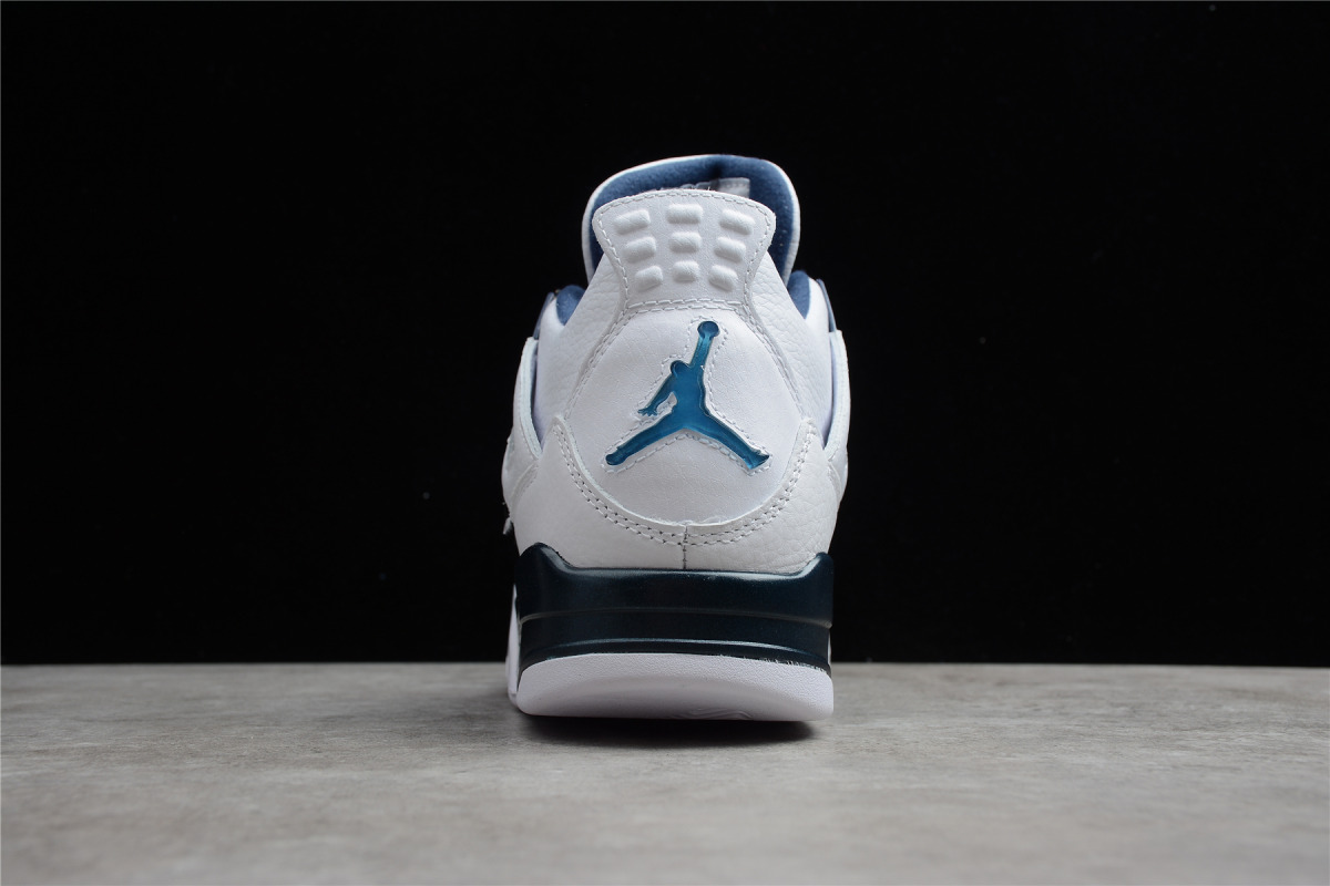 Nike Air Jordan 4 Retro "Columbia"