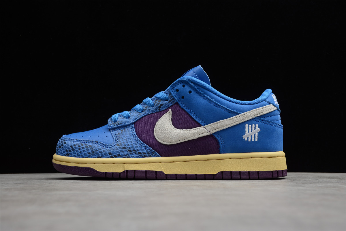 Undefeated x Nike SB Dunk Low "Dunk vs AF1"