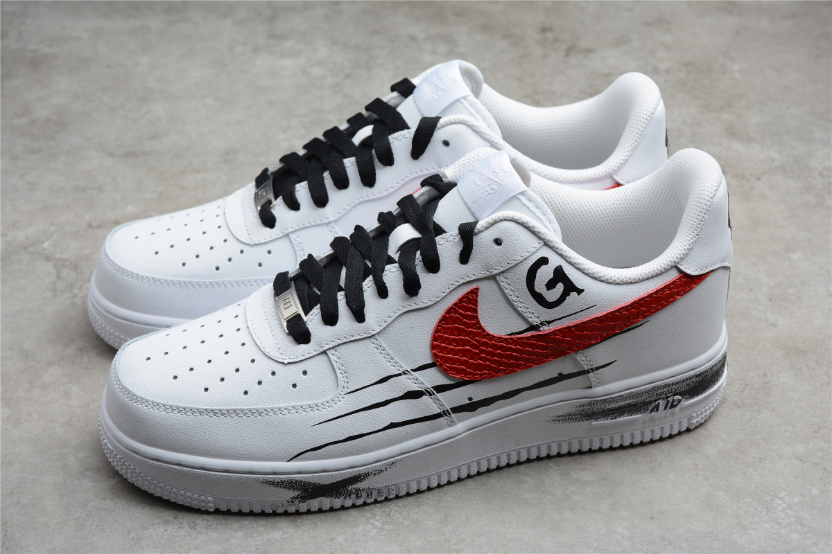 Nike Air Force 1 Low '07 LV8