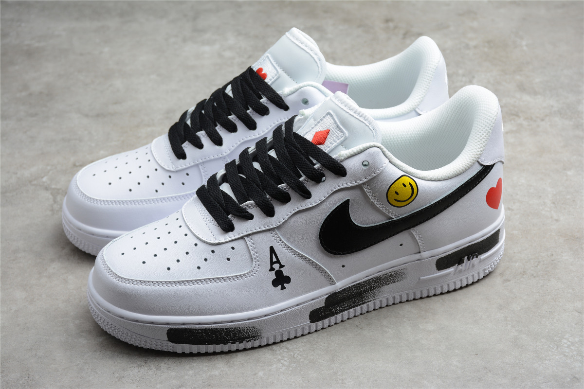 Nike Air Force 1 Low '07 LV8