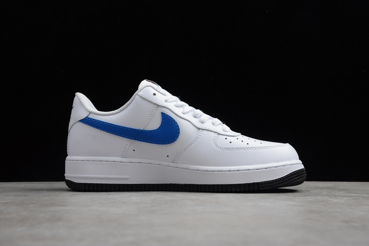 Nike Air Force 1 Low '07 LV8