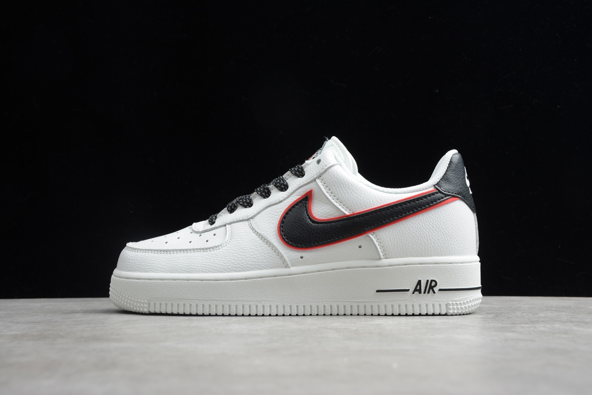 Nike Air Force 1 Low '07 LV8