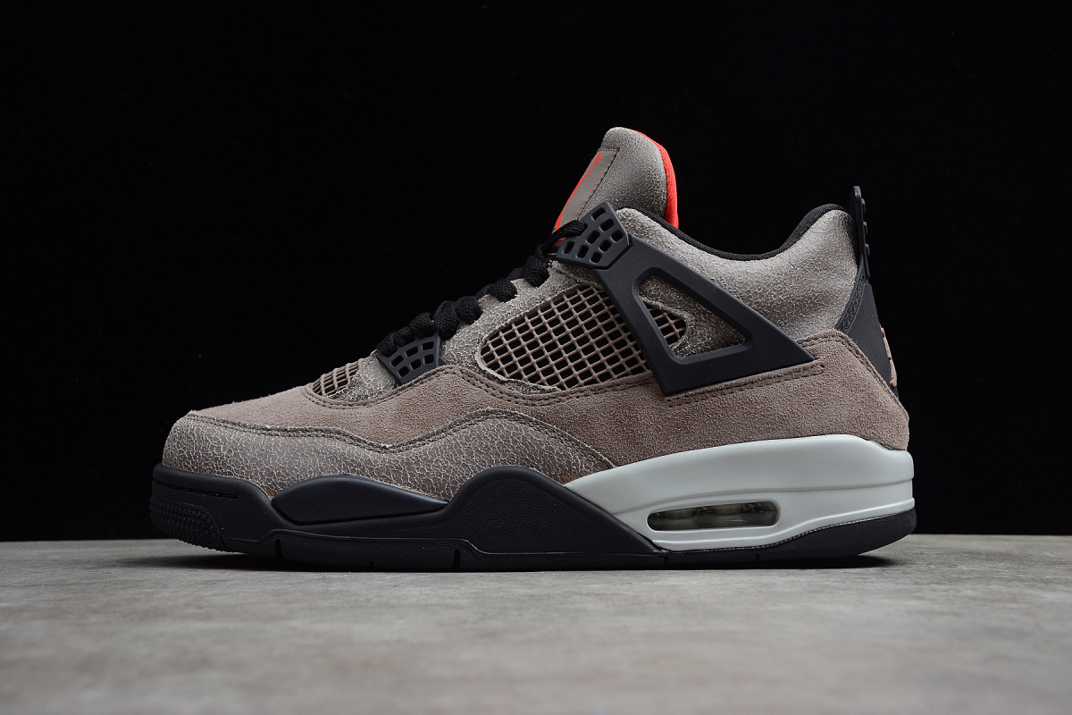 Nike Air Jordan 4 Retro "Taupe Haze"