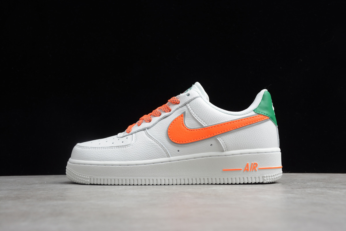 Nike Air Force 1 Low ’07 LV8