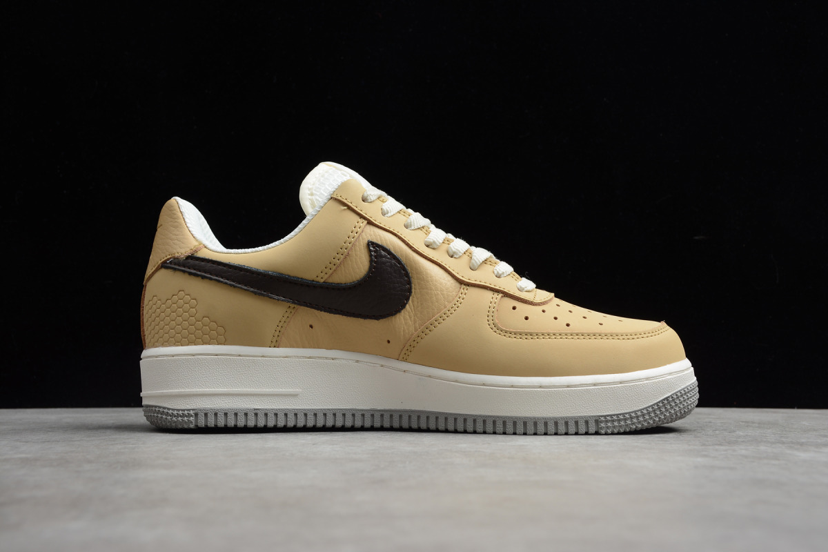 Nike Air Force 1 Low "Manchester Bee"