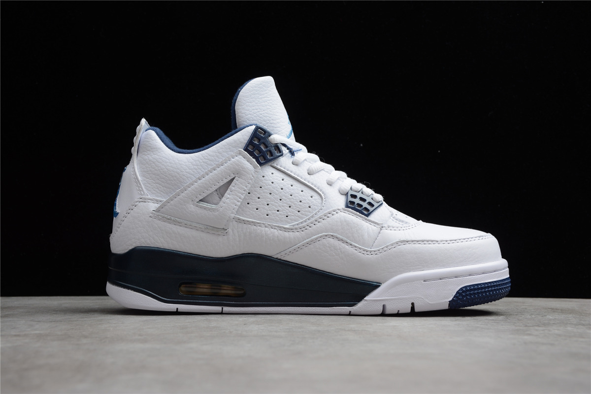 Nike Air Jordan 4 Retro "Columbia"