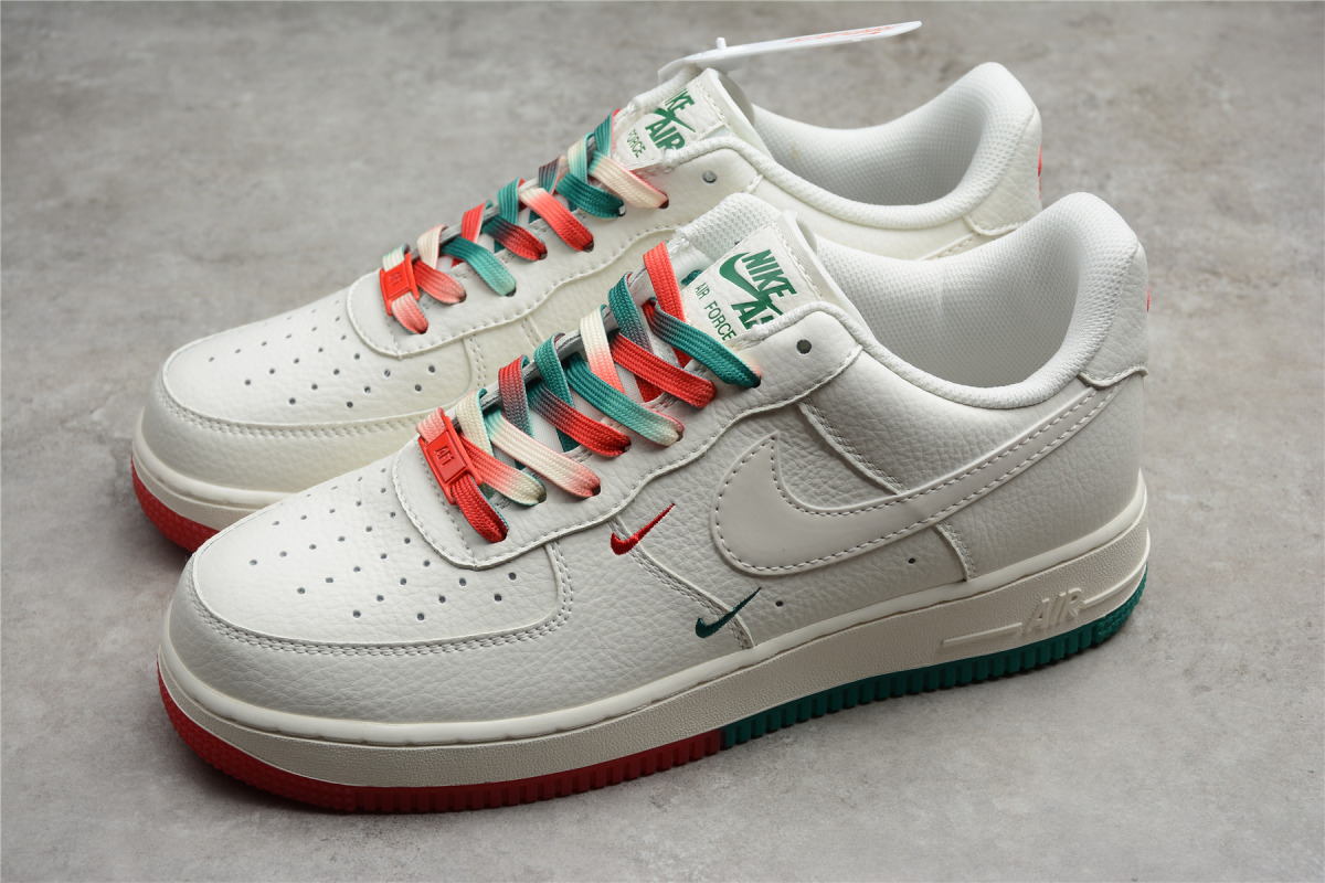 Nike Air Force 1 Low '07 LV8