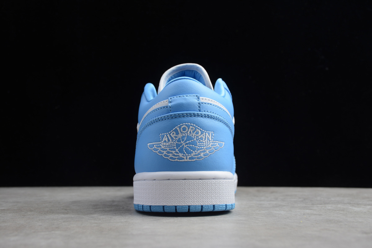 Nike Air Jordan 1 Low "UNC"