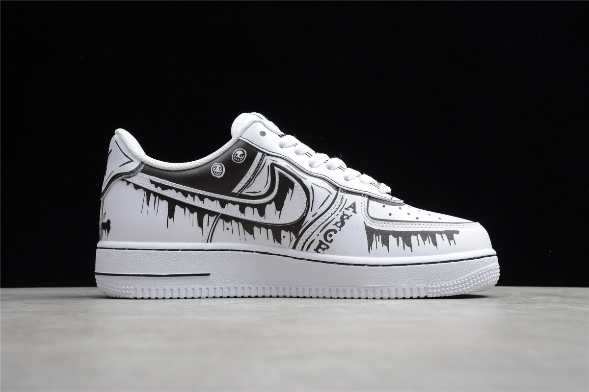 Nike Air Force 1 Low '07 LV8