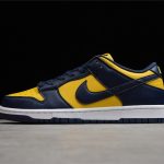 Nike SB Dunk Low "Michigan"
