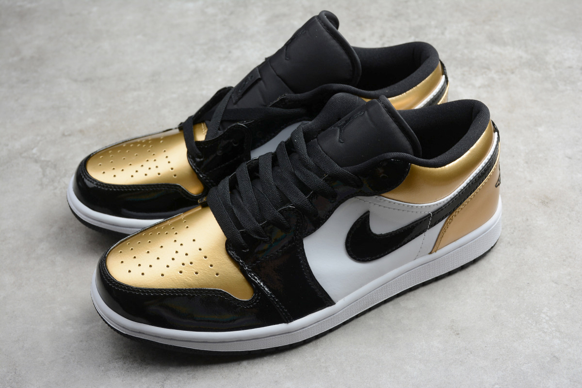 Nike Air Jordan 1 Low "Gold Toe"