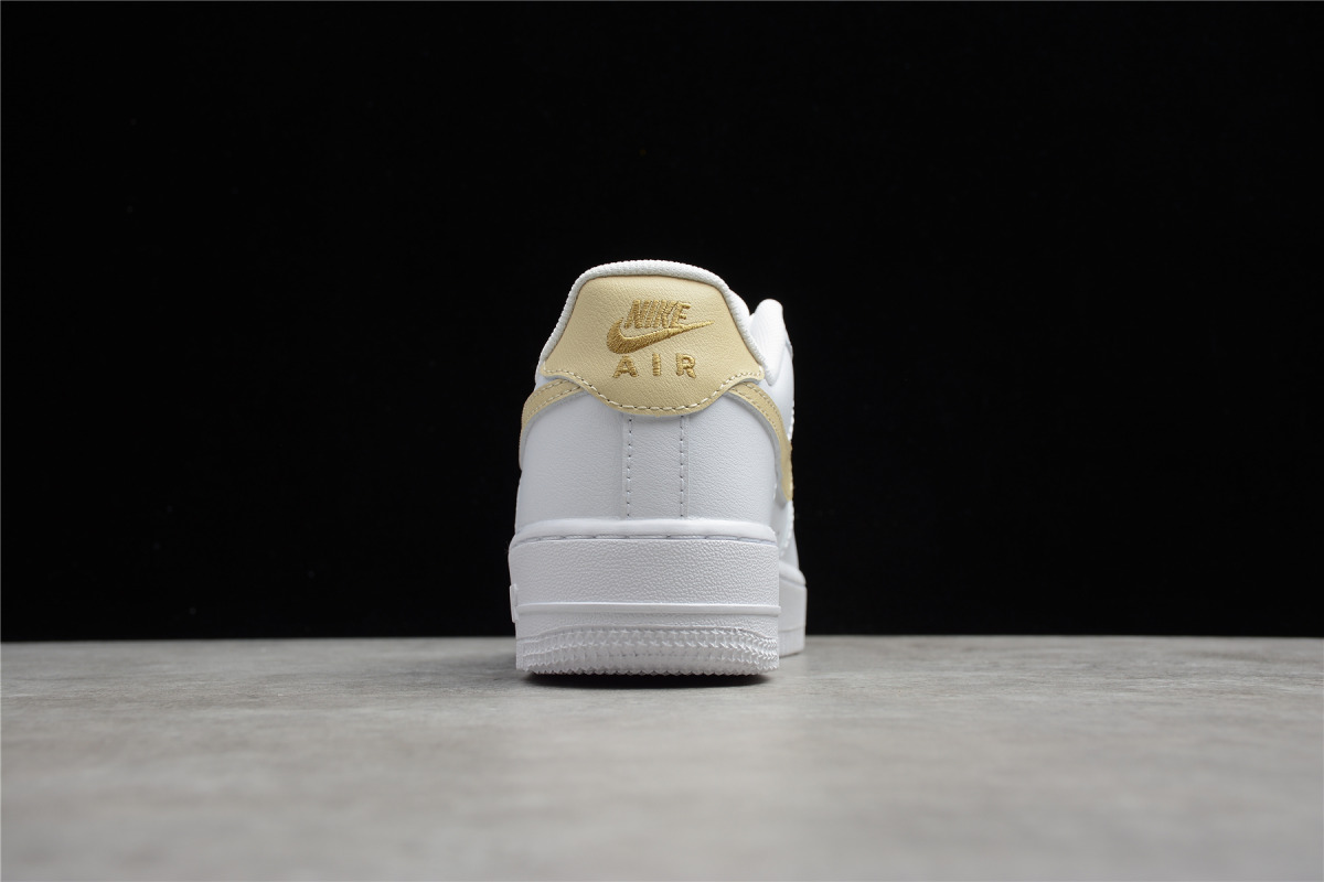 Nike Air Force 1 Low '07 "Essensial Beige"