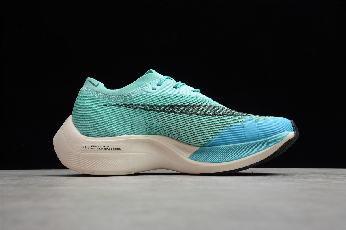 Nike ZoomX Vaporfly Next% 2