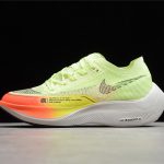 Nike ZoomX Vaporfly Next% 2
