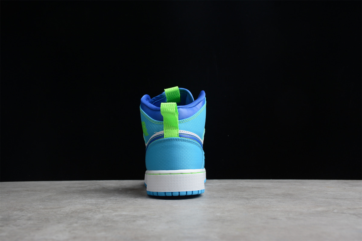 Nike Air Jordan 1 Mid "Sprite Blue"