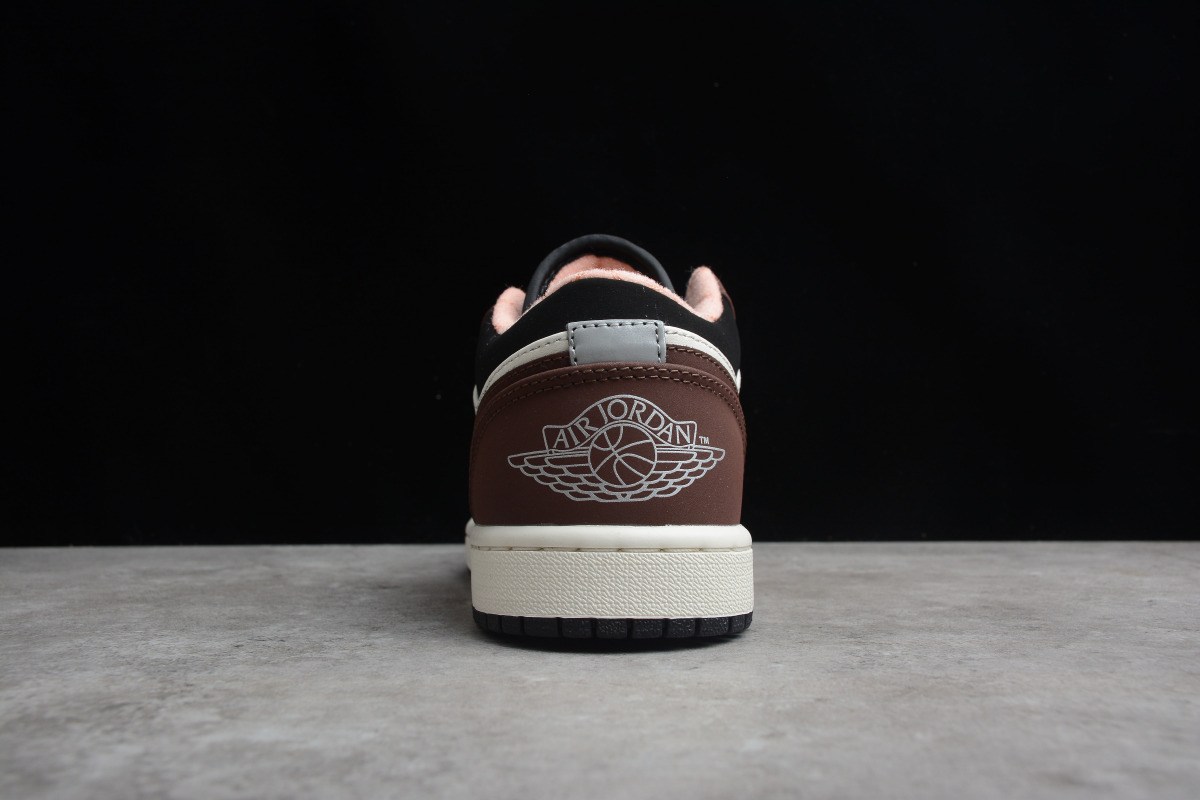 Nike Air Jordan 1 Low "Mocha Brown"