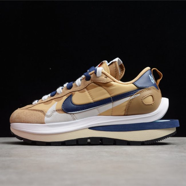 Sacai x Nike Vaporwaffle "Sesame Blue Void"