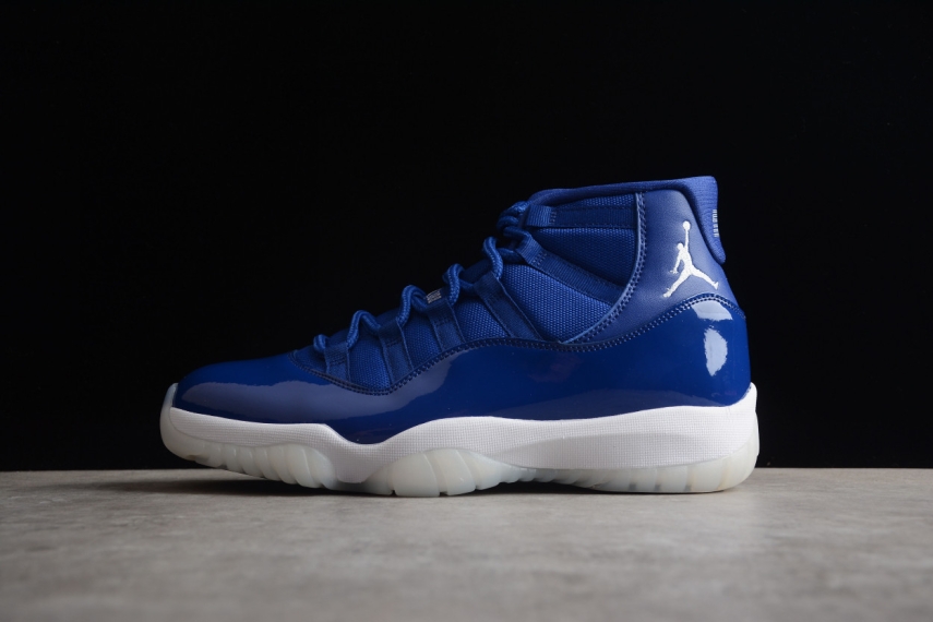 Nike Air Jordan 11 Retro "Royal Blue"