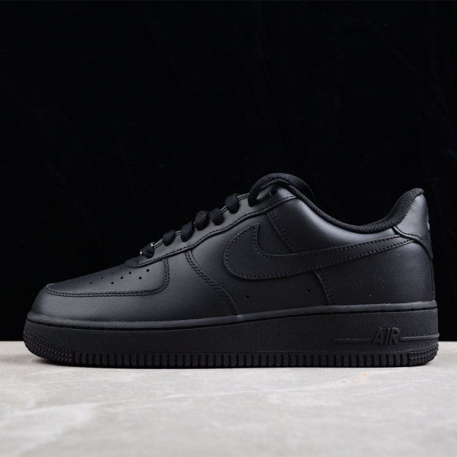 Nike Air Force 1 Low '07 LV8 Classic Black