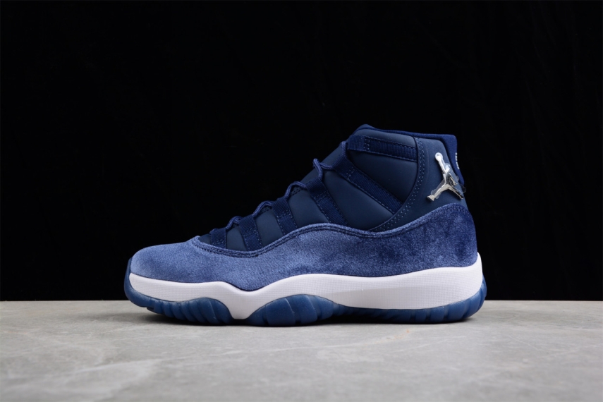 Nike Air Jordan 11 Retro "Midnight Navy"