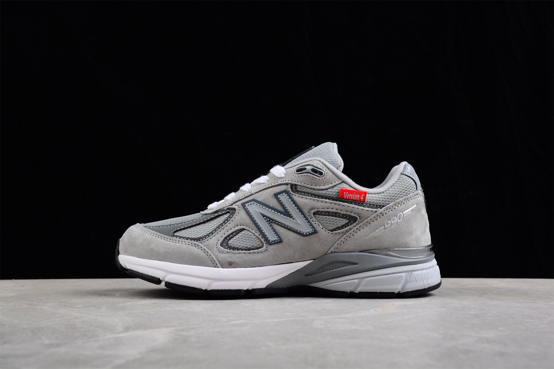2c4b3eaa.jpg New Balance 990 Sneakers - Imagen 1